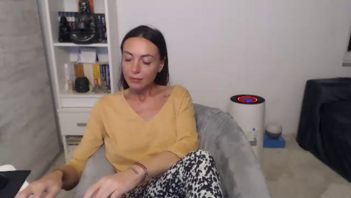JolieCarla