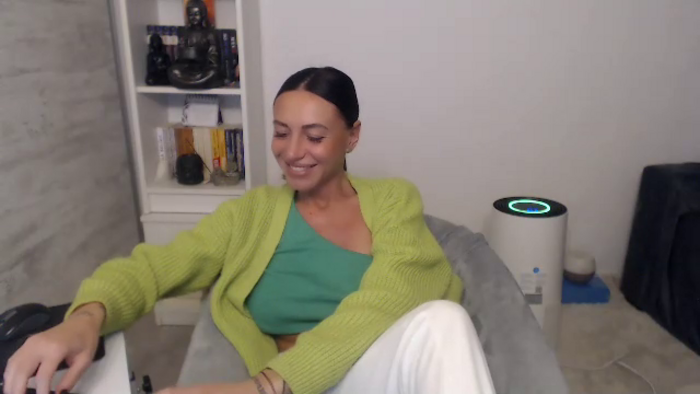 JolieCarla