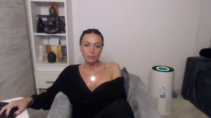 JolieCarla