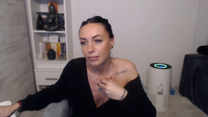 JolieCarla