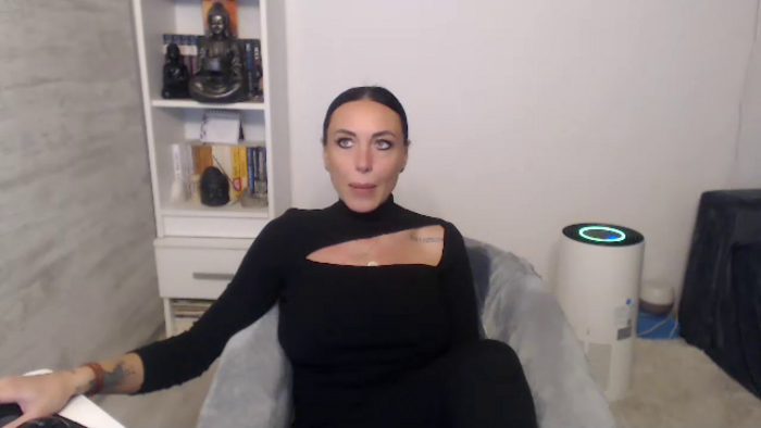 JolieCarla