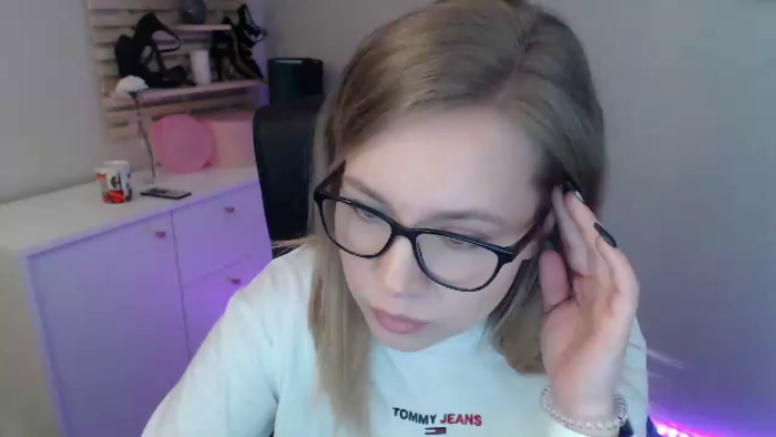 bambiHOLLY