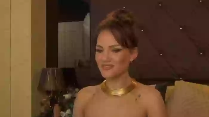 2024/04/15/cams-emma_shy-17-49-42