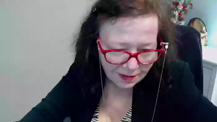 2024/04/16/cams-adeleemodel-09-19-42