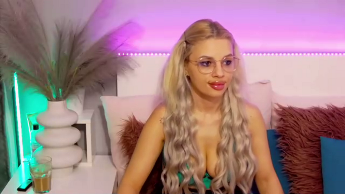 DesirableAdeline