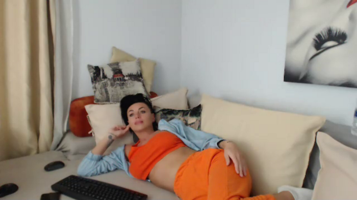JolieCarla