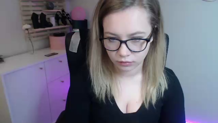 bambiHOLLY