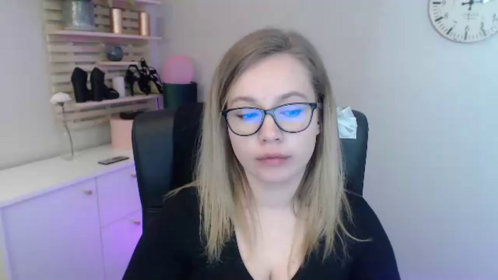 bambiHOLLY