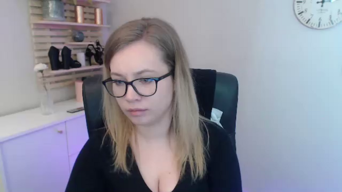 bambiHOLLY
