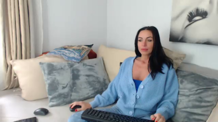 JolieCarla