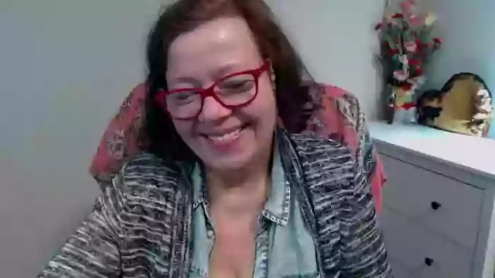 2024/04/22/cams-adeleemodel-06-17-02