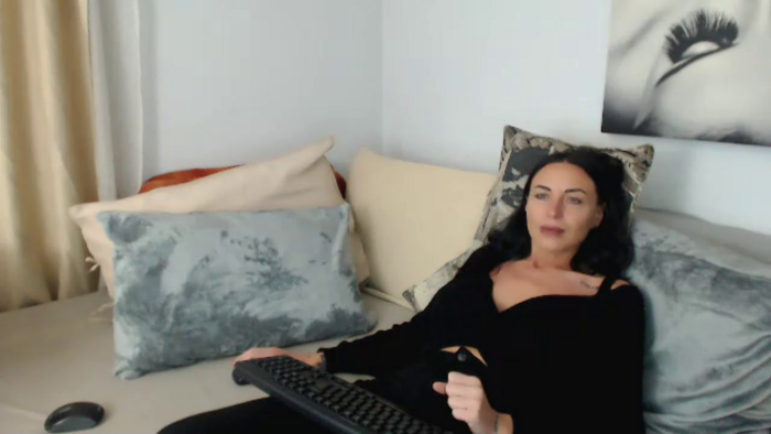 JolieCarla