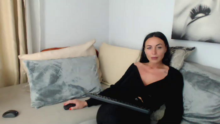 JolieCarla