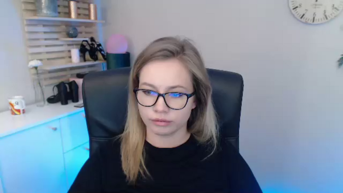 bambiHOLLY