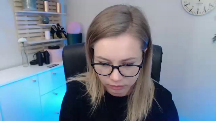 bambiHOLLY
