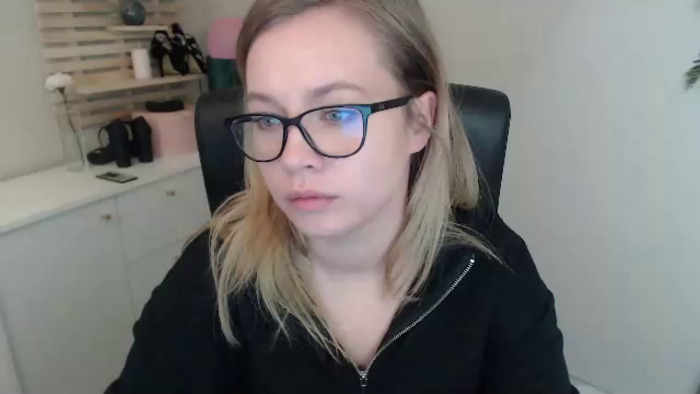 bambiHOLLY