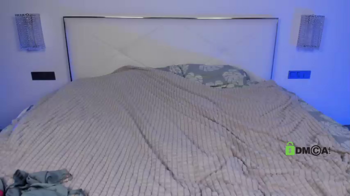 lonelyflowerr