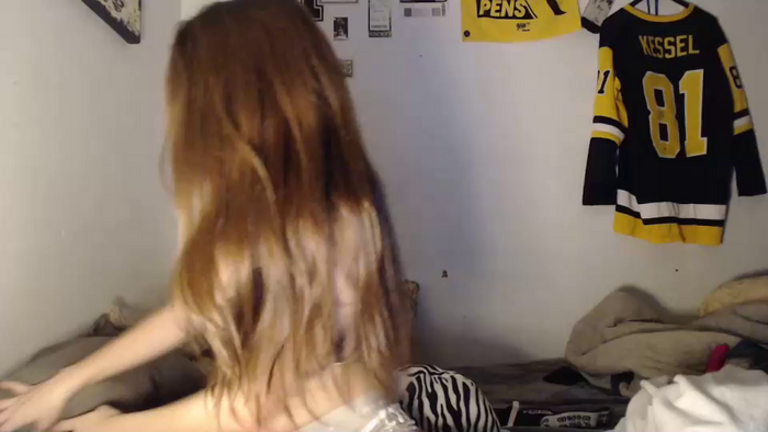 petitegirluvsdick
