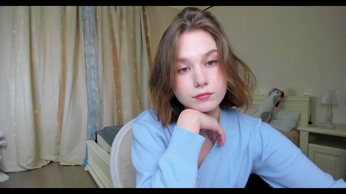 agata_adams