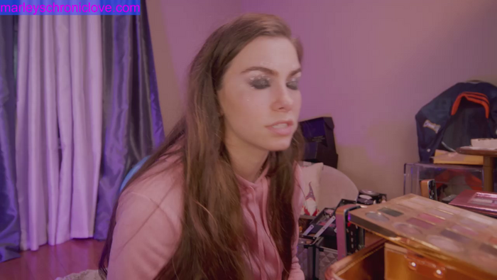 chroniclove