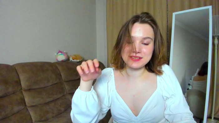 agata_adams