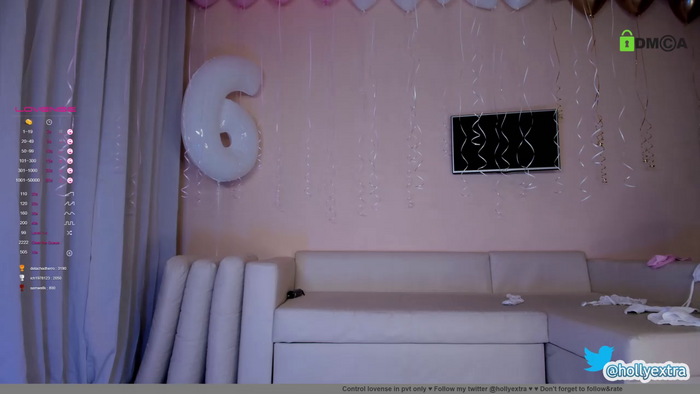 hollyextra