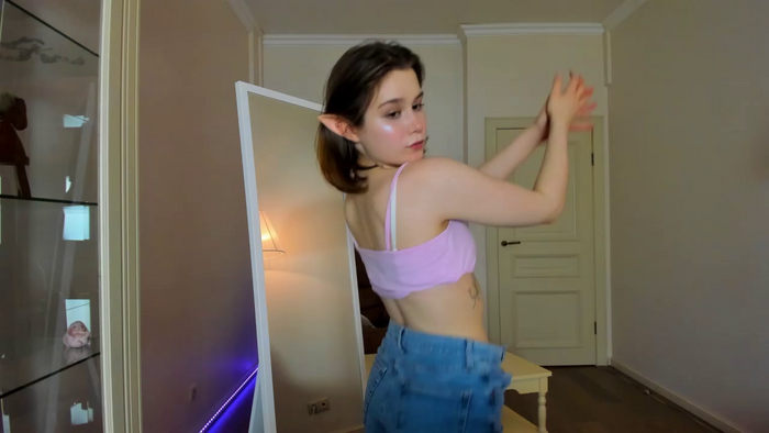 agata_adams