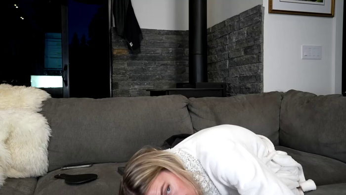 blondefoxsilverfox