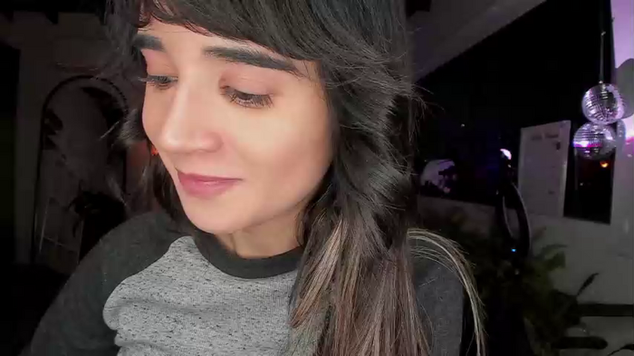 lonelly_lolly98