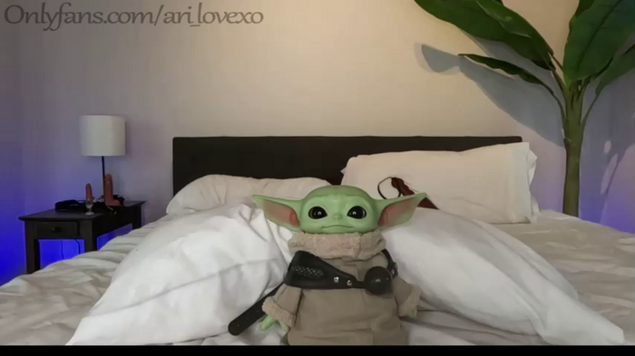 ari_lovexo