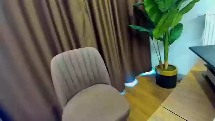 2023/05/05/chaturbate-ehotlovea-07-39-49