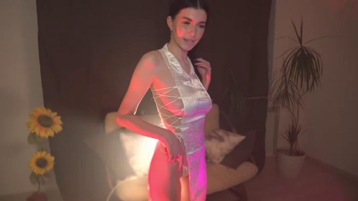 sophia_lean