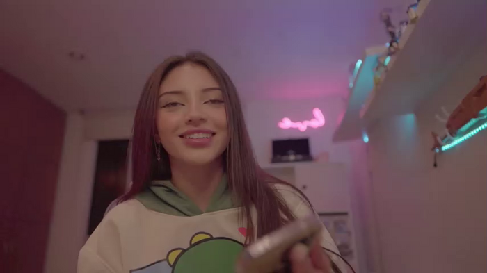 angela_5