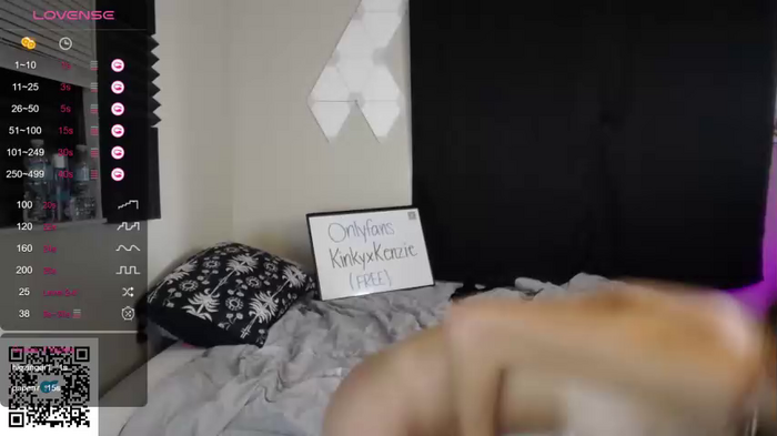 kinkyxkenzie