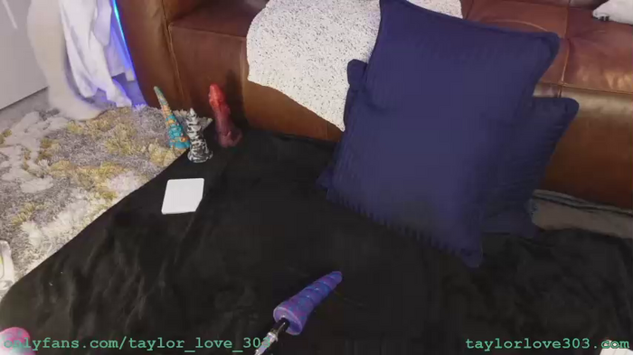 taylor_love_303