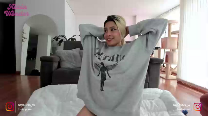 aliciawonder_