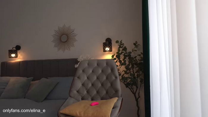 e_______