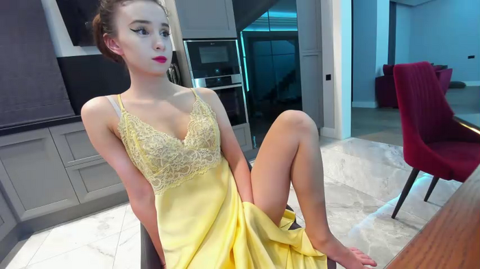 ehotlovea