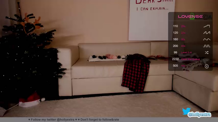 hollyextra