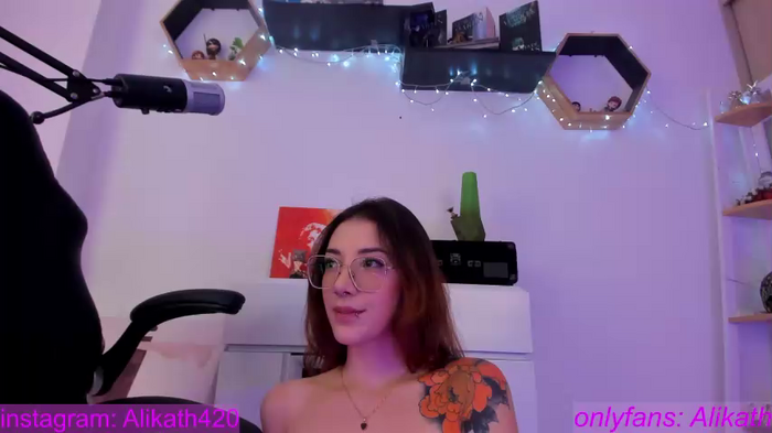 thecosmicgirl