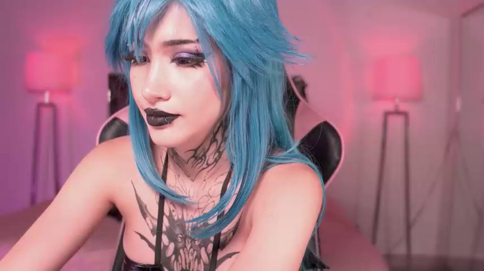 goth_dolll