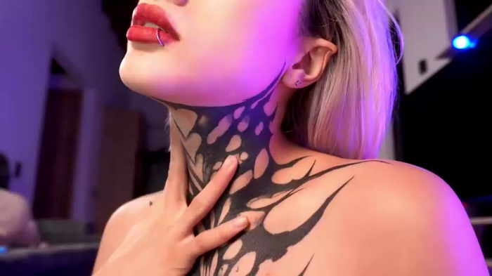 goth_dolll