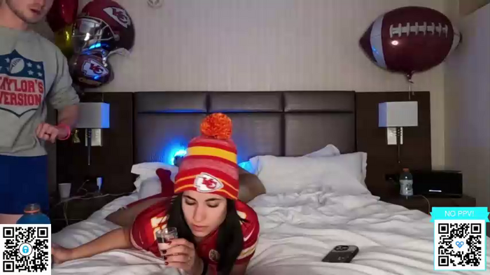 ari_lovexo
