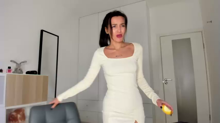 xxx_leila
