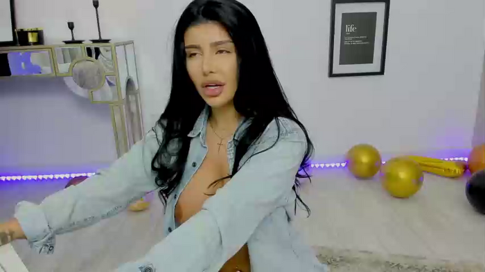 moniqueeass