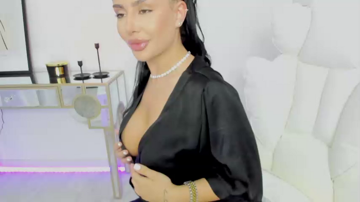 moniqueeass