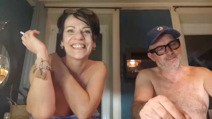 frau_nina