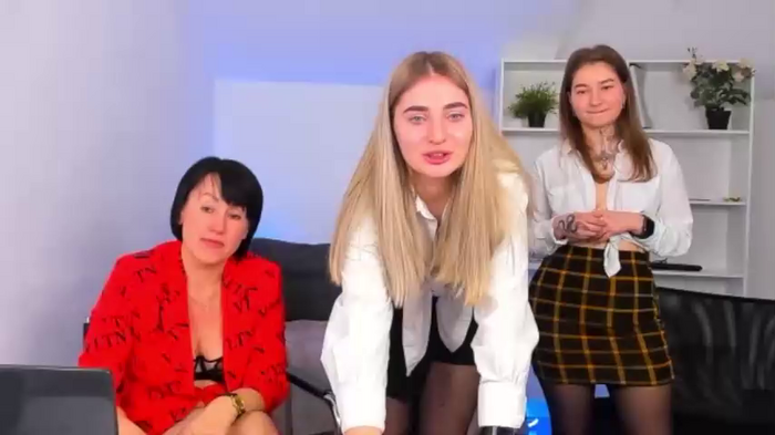 office_hot_girls