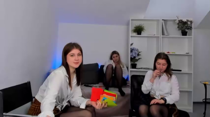 office_hot_girls