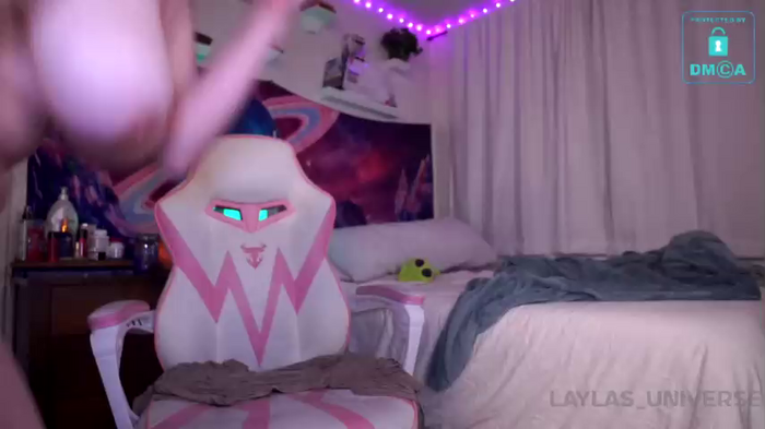 laylas_universe